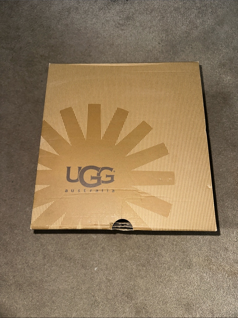 👢UGG Lyla Boot - Picture 2 of 5